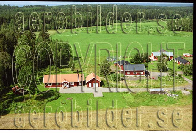 FFF 98-8905, #4. FFF 98-8905_0004 (Uppges vid kontakt med Svenska Aero-Bilder AB)